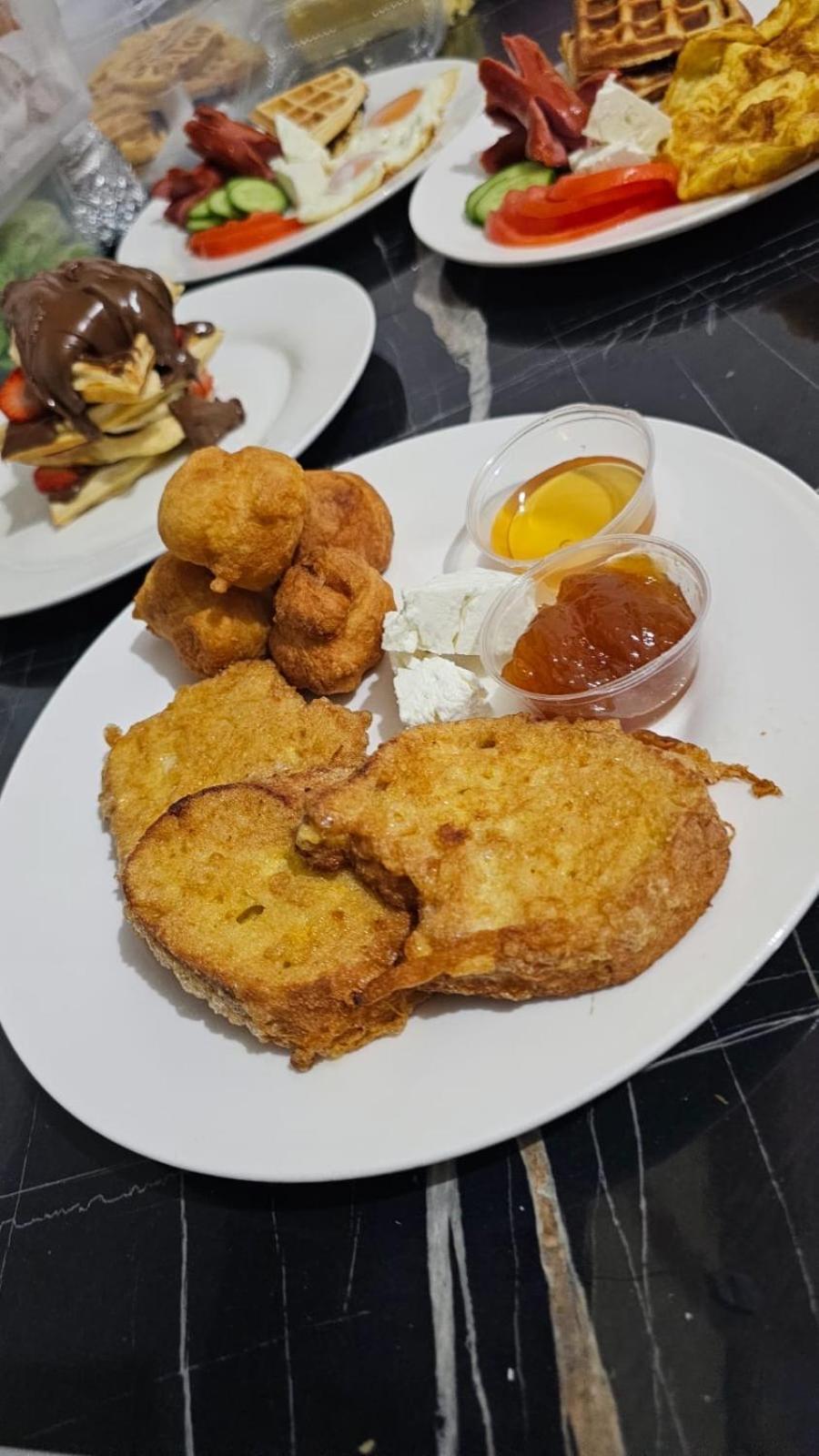 Square Inn تيرانا المظهر الخارجي الصورة
